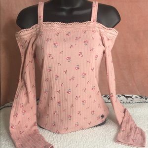 Abercrombie kids open shoulder top